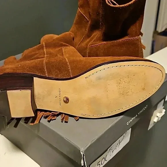 CYNTHIA VINCENT BOOTIES - Picture 6 of 7